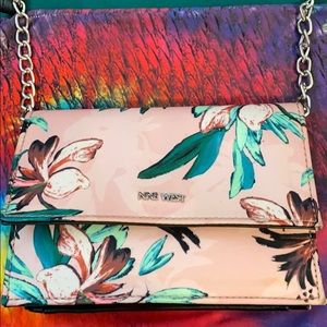 This a reall cute purse